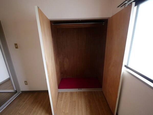 ダイヤハイツ西門の物件内観写真